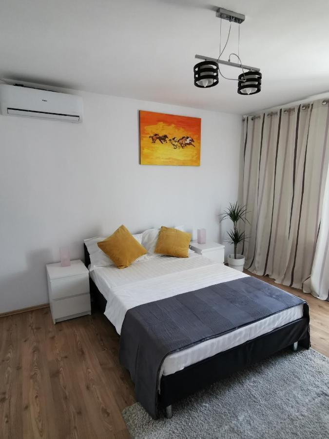 BertigArt Studio Apartment Bukarest Exterior foto